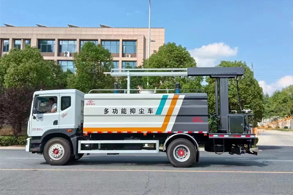 鐵路抑塵車8