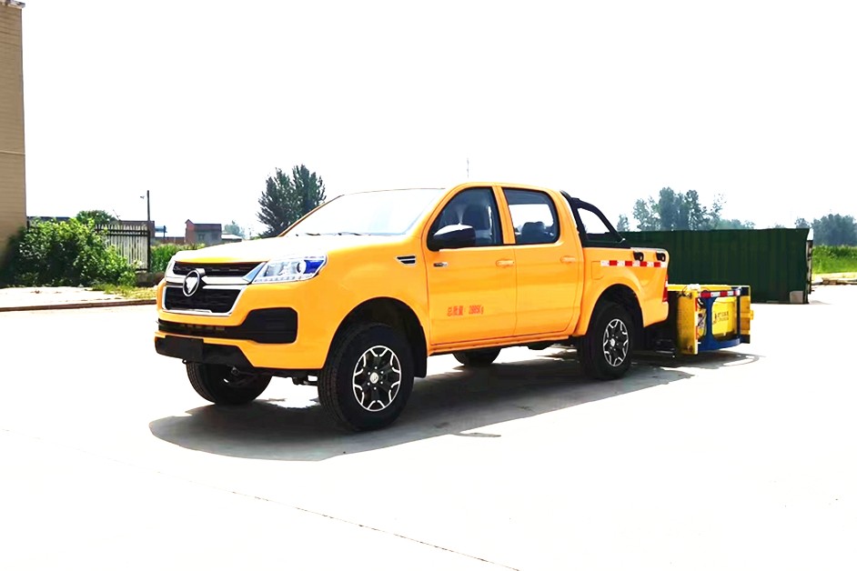 福田皮卡防撞緩沖車5